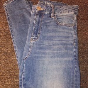 AE high rise curvy stretch leggings!